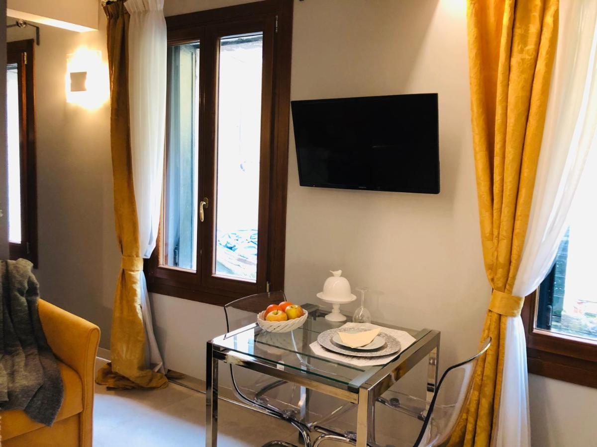 Suite Dream On The River Veneţia Exterior foto
